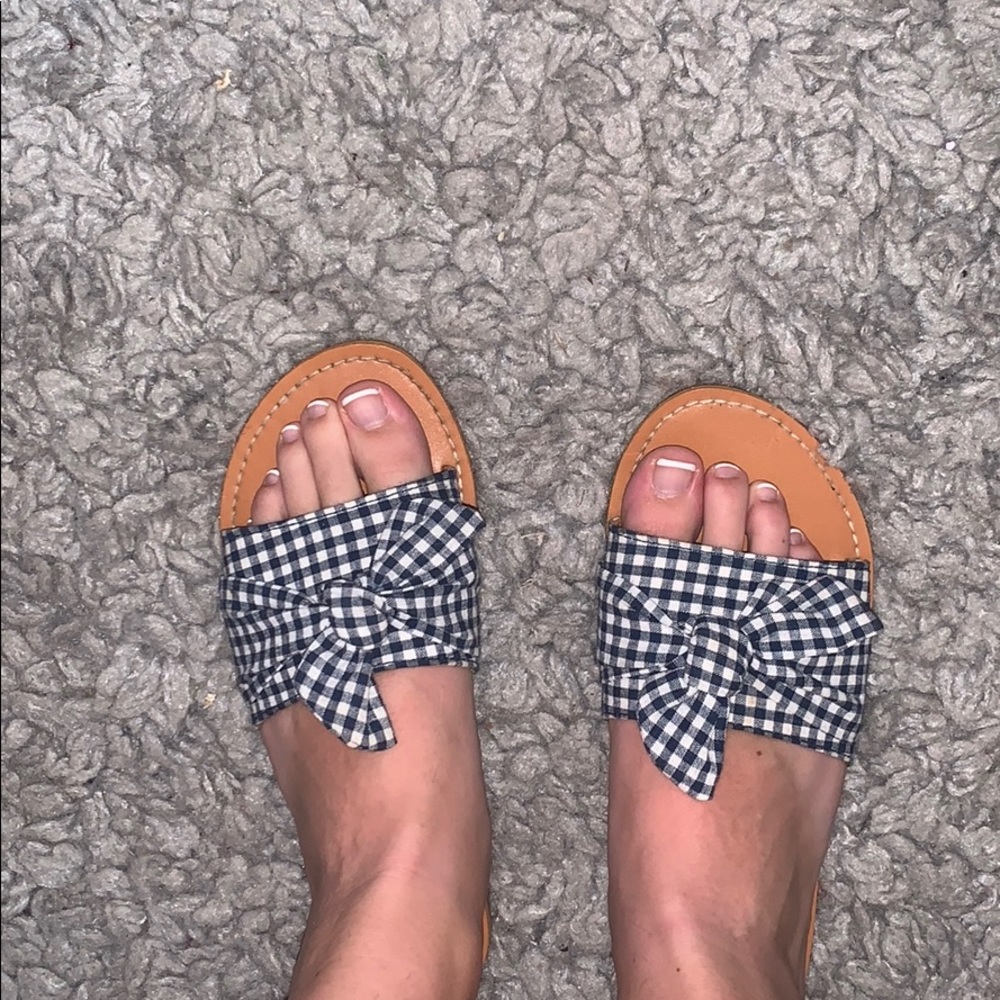 Abercrombie and Fitch Sandals - Picture 2 of 5
